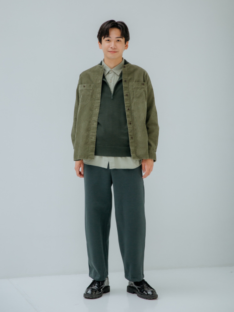 Вельветовая куртка UNIQLO на пуговицах 1159855894 (Зеленый XL)