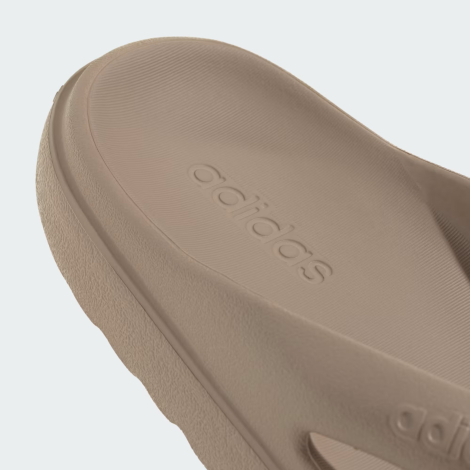 Вьетнамки Adilette Lumia Adidas 47 (12 US) 29,5 см Бежевый 1163344038