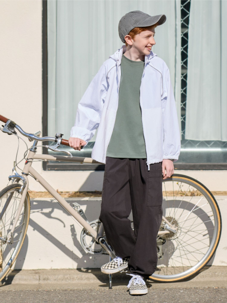 Детская карманная парка UNIQLO с защитой от ультрафиолета 1159840964 (Белый 145-155)