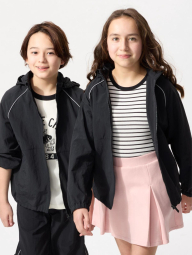 Детская карманная парка UNIQLO с защитой от ультрафиолета 1159840967 (Черный 145-155)