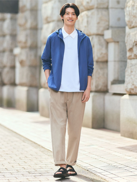 Ветровка с защитой от ультрафиолета UPF50+ Uniqlo 1159843460 (Синий M)