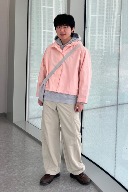 Ветровка Uniqlo легкая куртка 1159842663 (Розовый XXL)