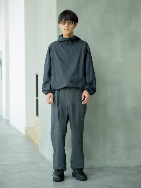 Вітровка жіноча Uniqlo компактна легка куртка з капюшоном 1159853153 (Чорний XXL)