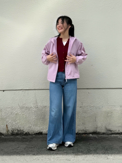 Вітровка жіноча Uniqlo компактна легка куртка з капюшоном 1159853164 (рожевий L)