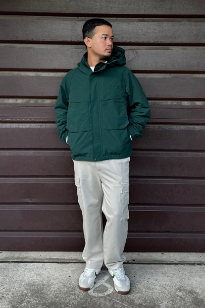 Ветрозащитная парка Uniqlo ветровка с капюшоном 1159854998 (Зеленый S)