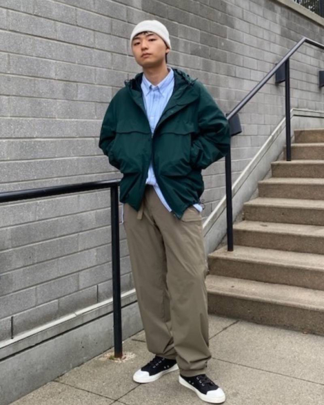 Ветрозащитная парка Uniqlo ветровка с капюшоном 1159854998 (Зеленый S)