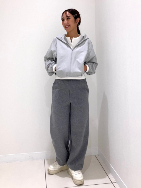 Вітровка жіноча Uniqlo компактна легка куртка з капюшоном 1159855153 (Сірий M)