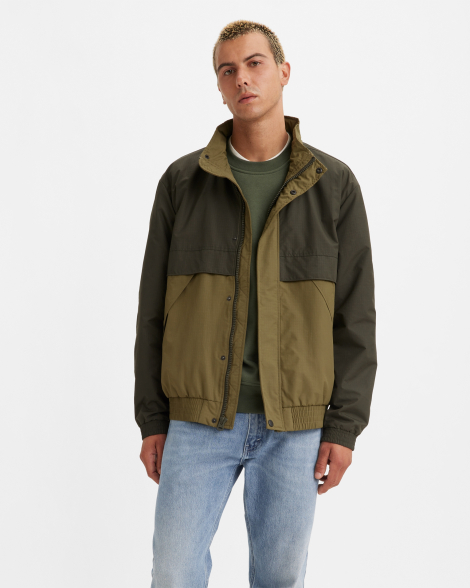 Чоловіча легка куртка із прихованим капюшоном Levi's ветровка 1159858104 (Оливковий XXL)