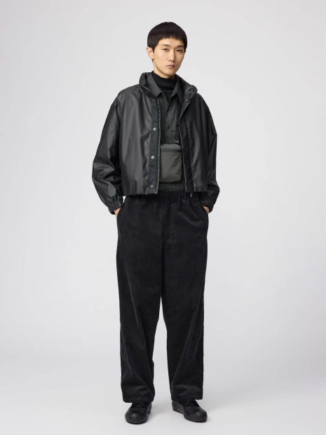 Легкая куртка Uniqlo со скрытым капюшоном 1159859110 (Черный XS)