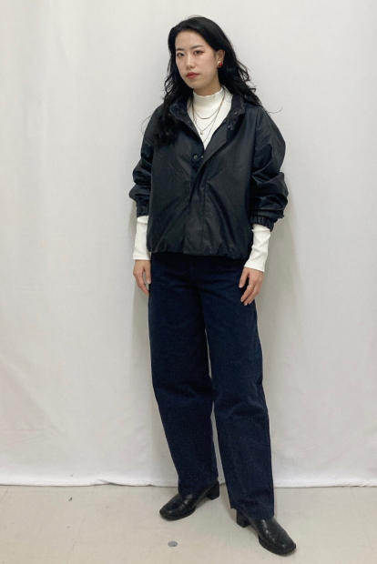 Легкая куртка Uniqlo со скрытым капюшоном 1159859110 (Черный XS)