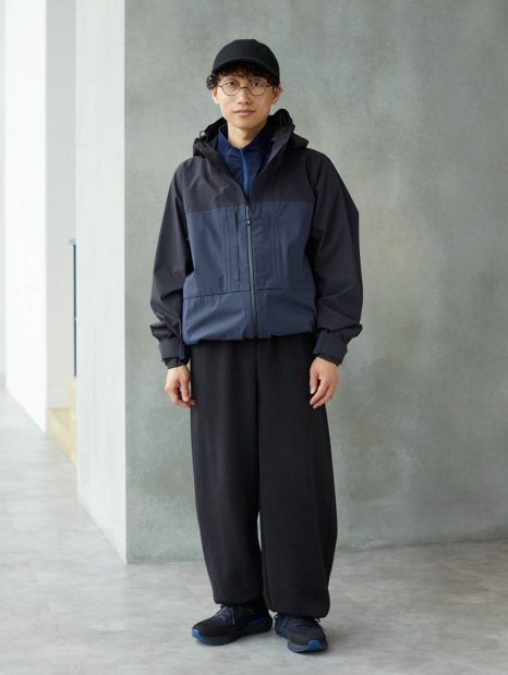 Куртка UNIQLO Ultra Stretch Active UPF40+ 1159862561 (Синий XL)