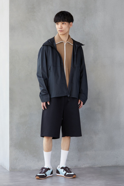Парка Uniqlo легкая ветровка с капюшоном 1159865392 (Черный M)
