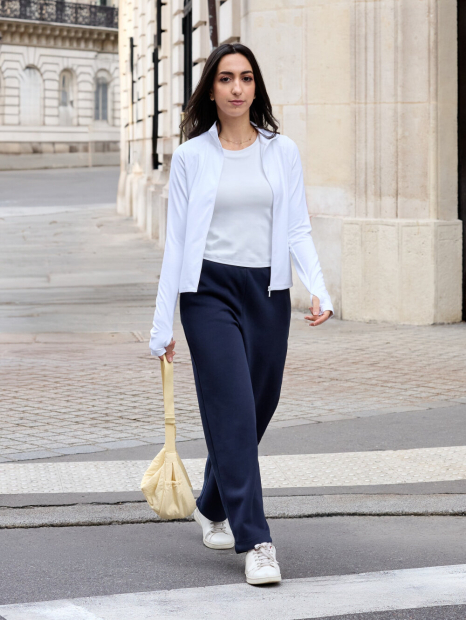 Спортивная куртка Uniqlo из сверхэластичной ткани 1159865417 (Белый L)