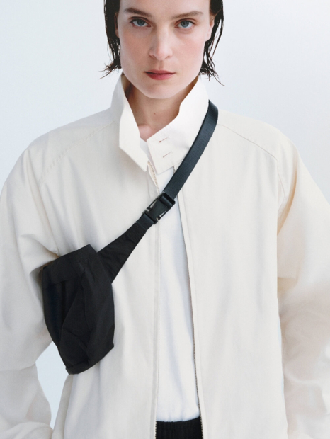 Легка куртка Uniqlo ветровка на блискавці 1160335277 (Молочний XL)