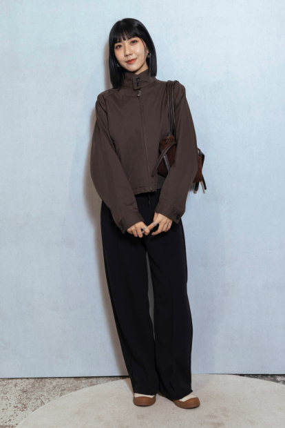 Легкая куртка Uniqlo ветровка на молнии 1160637298 (Коричневый XL)