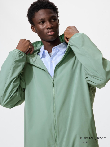 Ветровка с защитой от ультрафиолета Uniqlo легкая куртка UV Protection 1161294541 (Зеленый XL)