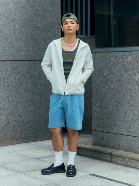 Толстовка Uniqlo с защитой от ультрафиолета UPF+40 1161518002 (Молочный XXL)