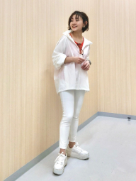 Ветровка женская Uniqlo компактная легкая куртка с капюшоном 1159850348 (Белый XXL)