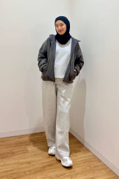 Ветровка с капюшоном Uniqlo с флисовой подкладкой 1159853014 (Зеленый S)