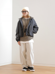 Легкая куртка Uniqlo со скрытым капюшоном 1159859110 (Черный XS)