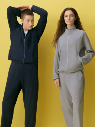Куртка UNIQLO Ultra Stretch Active UPF40+ 1159862561 (Синий XL)