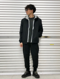 Легка куртка Uniqlo куртка з капюшоном 1159864691 (Чорний XL)