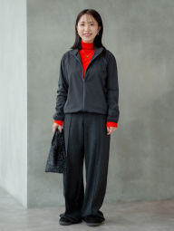 Куртка UNIQLO Ultra Stretch Active UPF40+ 1159865274 (Чорний XL)