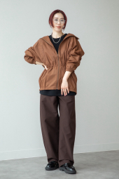 Ветровка Uniqlo с защитой от ультрафиолета 1159893432 (Коричневый S)