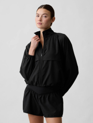 Легкая женская ветровка GAP Fit 1160503045 (Черный L)