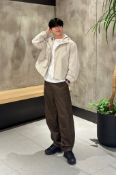 Ветровка с капюшоном Uniqlo 1160840355 (Молочный XXL)