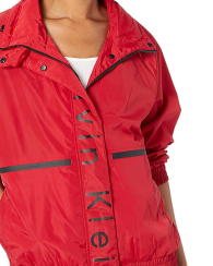 Женская ветровка Calvin Klein с капюшоном 1161603156 (Красный XS)