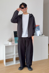 Ветровка с защитой от ультрафиолета Uniqlo легкая куртка UV Protection 1162140815 (Черный M)
