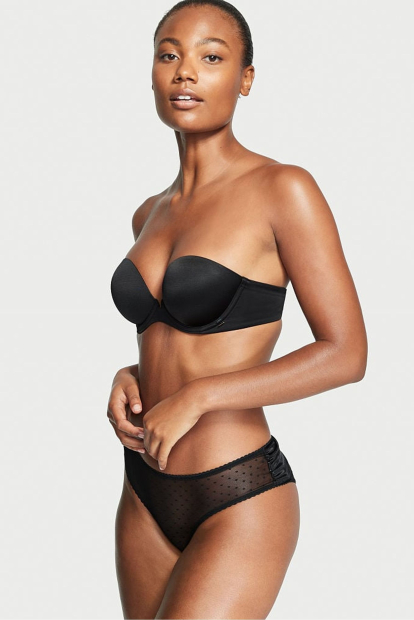 Зухвалі відкриті трусики в сіточку Victoria ́s Secret чики з вирізом ззаду