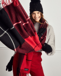 Теплый зимний комплект шапка шарф и перчатки Victoria's Secret art866752 (Красный/Черный, One size)