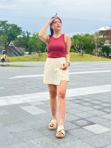 Жіноча спідниця-шорти UNIQLO з легкої джинсової тканини 1159843556 (Бежевий S)