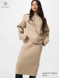 В'язана жіноча спідниця 3D Knit UNIQLO 1159851125 (Бежевий M)