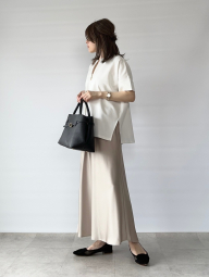 Женская атласная юбка UNIQLO 1159855528 (Бежевый M)