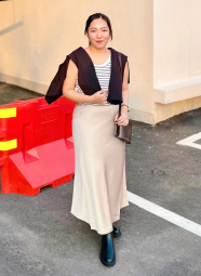 Женская атласная юбка UNIQLO 1159855528 (Бежевый M)