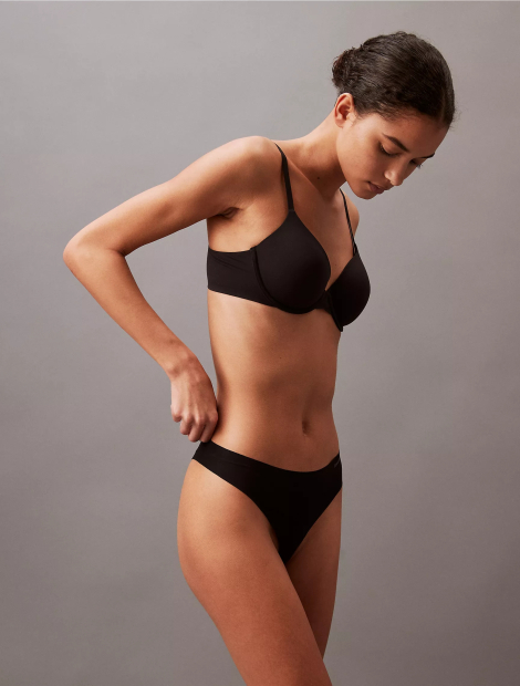 Бюстгальтер классический Calvin Klein гладкий 1159775564 (Черный, 38C)