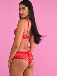 Мереживний комплект білизни Victoria's Secret погруддя та трусики 1159831789 (Червоний 38C/L)