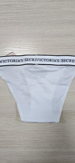 Женские трусики танга Victoria's Secret с логотипом 1159820559 (Белый XS)