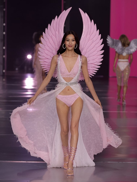 Кружевные трусики бикини Victoria's Secret с мини-пайетками 1159821542 (Розовый XS)