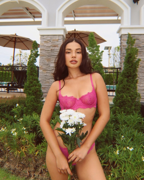 Кружевные трусики тонг Victoria's Secret 1159824141 (Розовый XL)