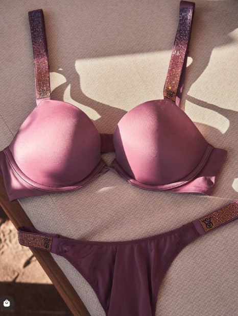 Трусики зі стразами Victoria's Secret тонг 1159834228 (Рожевий L)