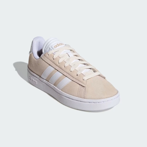 Женские кроссовки Grand Court Alpha Adidas из натуральной замши 41 1/3 (9 US) 26 см Бежевый 1159830237