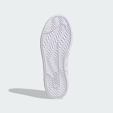 Женские кроссовки Grand Court Alpha Adidas из натуральной замши 41 1/3 (9 US) 26 см Бежевый 1159830237