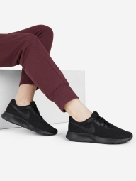 Текстильные кроссовки Nike Tanjun Move To Zero Casual на шнуровке 39 (8 US) 25 см Черный 1159822381