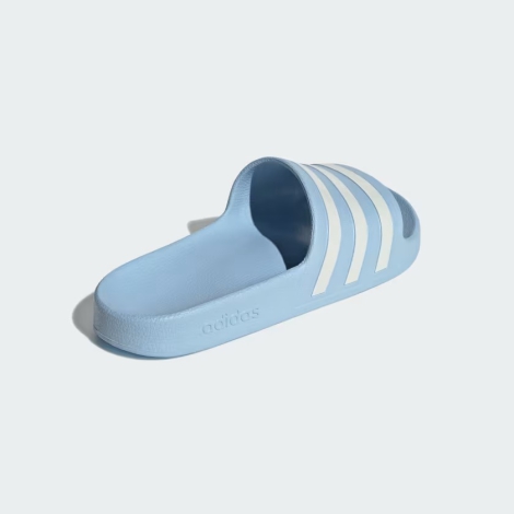 Легкие шлепанцы Adilette Aqua от Adidas с фирменными полосками 40 (8 US) 25,5 см Голубой 1159819891