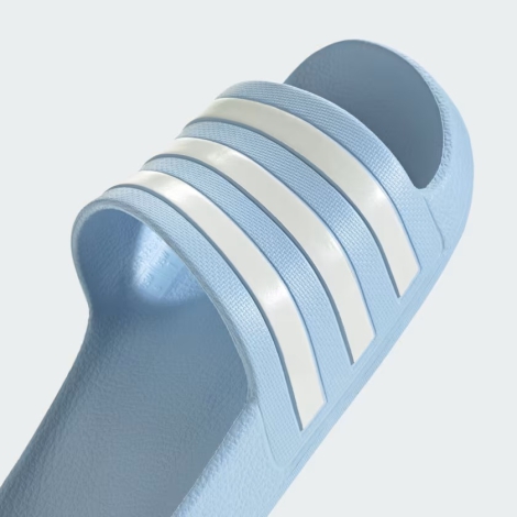 Легкие шлепанцы Adilette Aqua от Adidas с фирменными полосками 40 (8 US) 25,5 см Голубой 1159819891