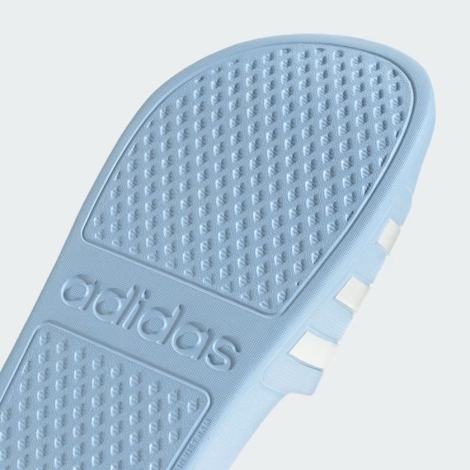 Легкие шлепанцы Adilette Aqua от Adidas с фирменными полосками 40 (8 US) 25,5 см Голубой 1159819891